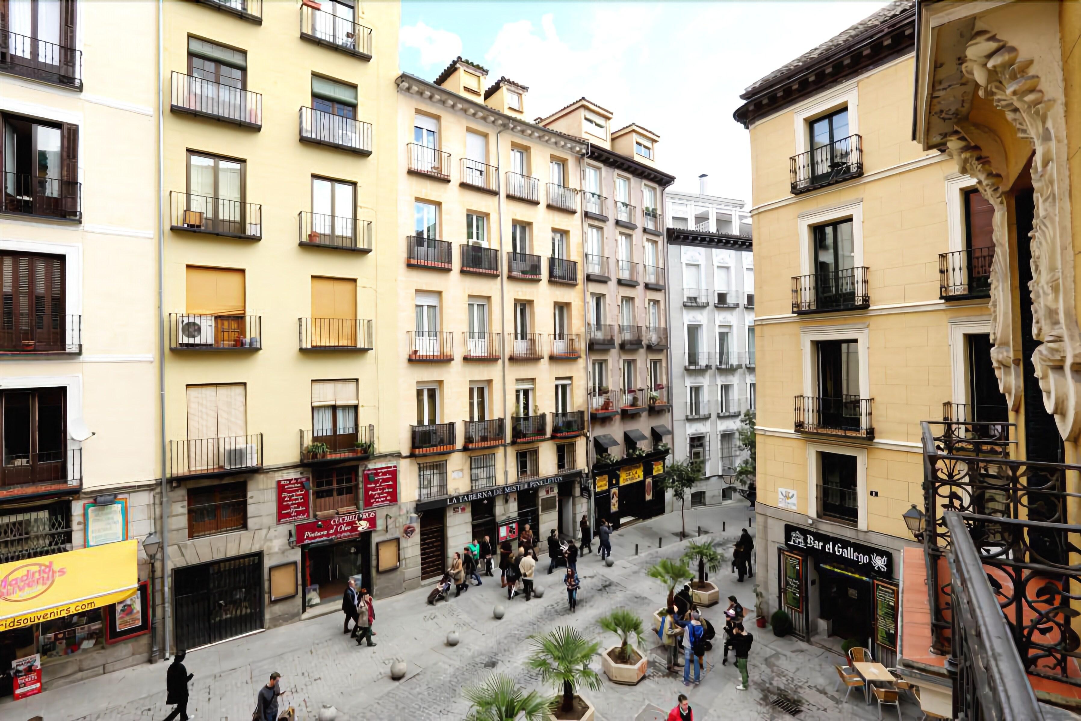 Hostal Macarena, Madrid