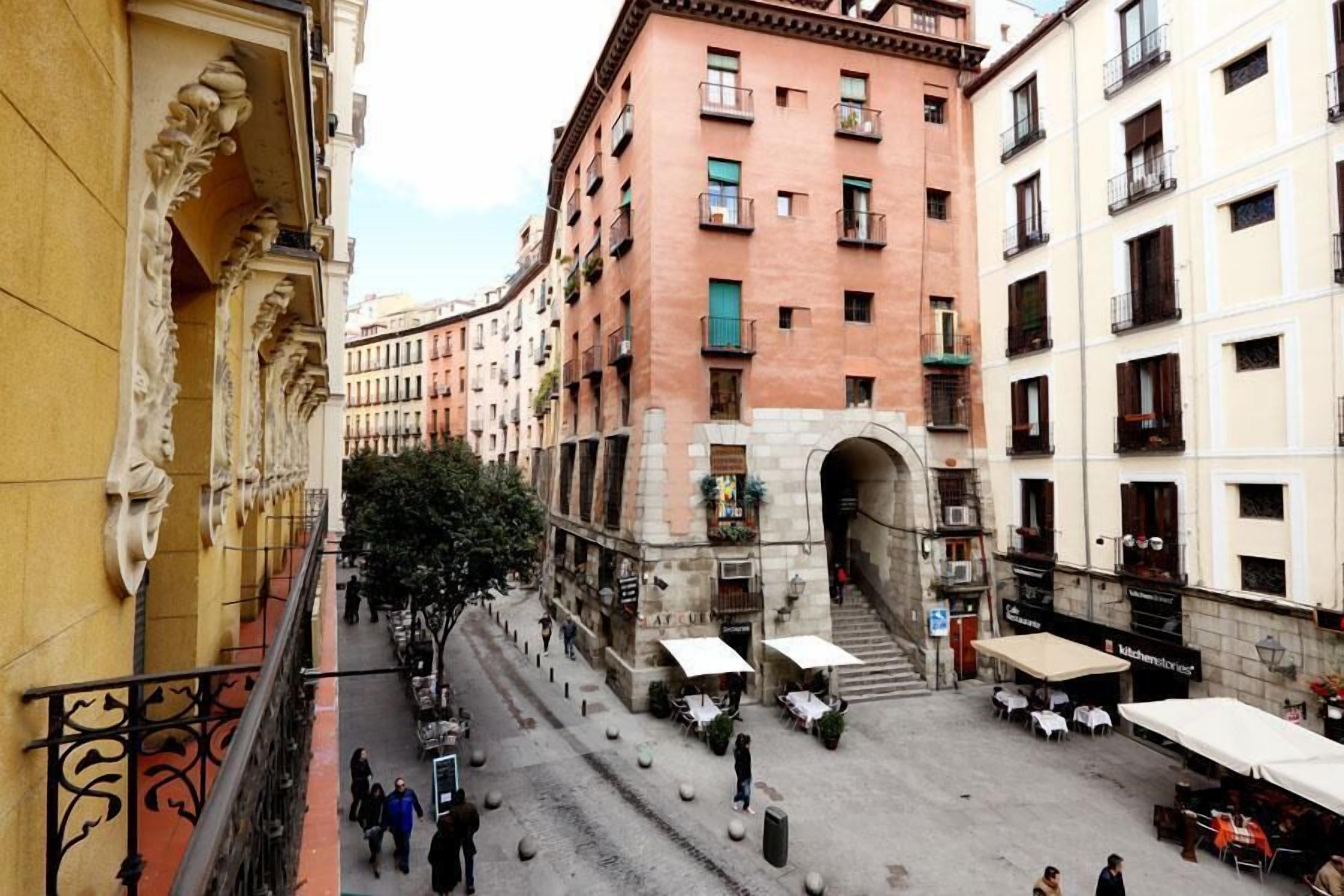 Hostal Macarena — Photos 1